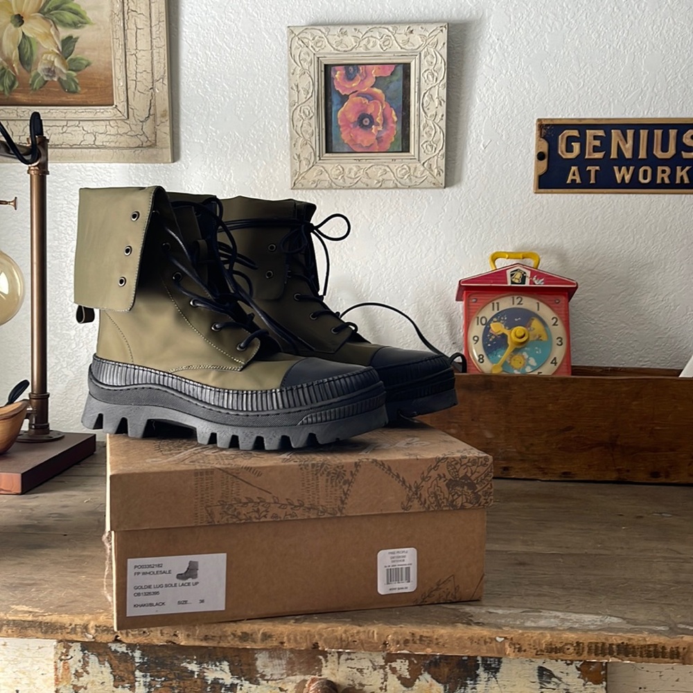 Free people goldie lug sole boot size 38